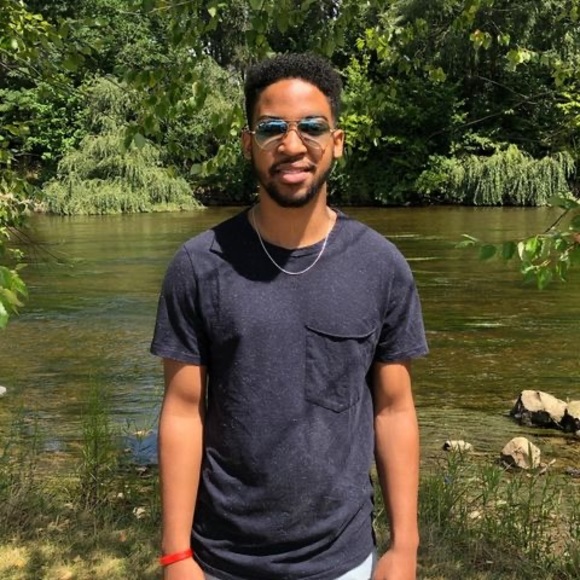 Meet your Posher, Khairi - Picture 1 of 1